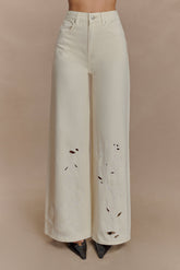 Carmella Embroided Straight Leg Jeans - Ecru